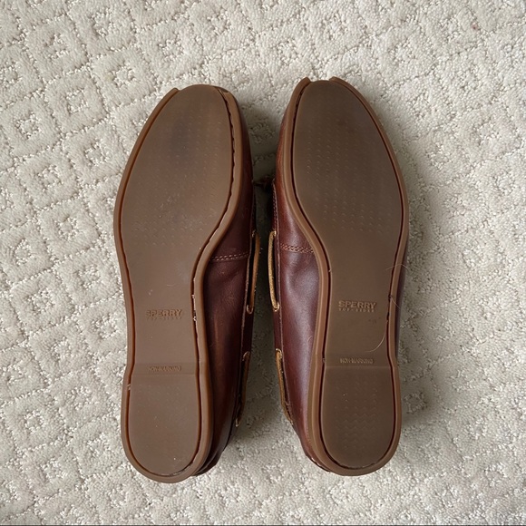 Sperry Boat Shoes - Picture 5 of 5